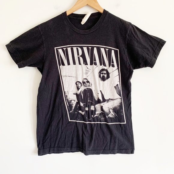 NIRVANA Other - Nirvana Band Photo Black Tee Shirt (no size)-read